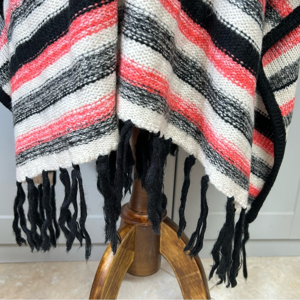 Kensie Womens OS Striped Multicolor Knit Shawl Oversized Fringed Office Wear - Picture 7 of 8
